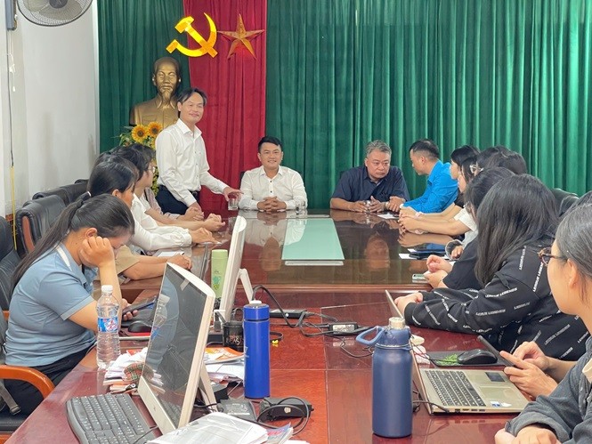 Tạp chí Thương hiệu và Sản phẩm tiếp nhận sinh viên Học viện Phụ nữ Việt Nam đến thực tập