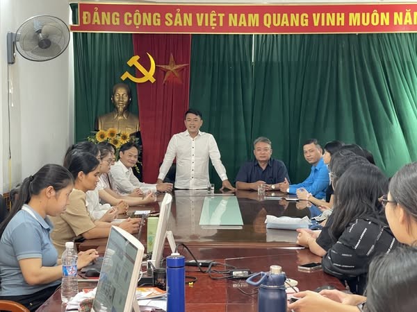 Tạp chí Thương hiệu và Sản phẩm tiếp nhận sinh viên Học viện Phụ nữ Việt Nam đến thực tập