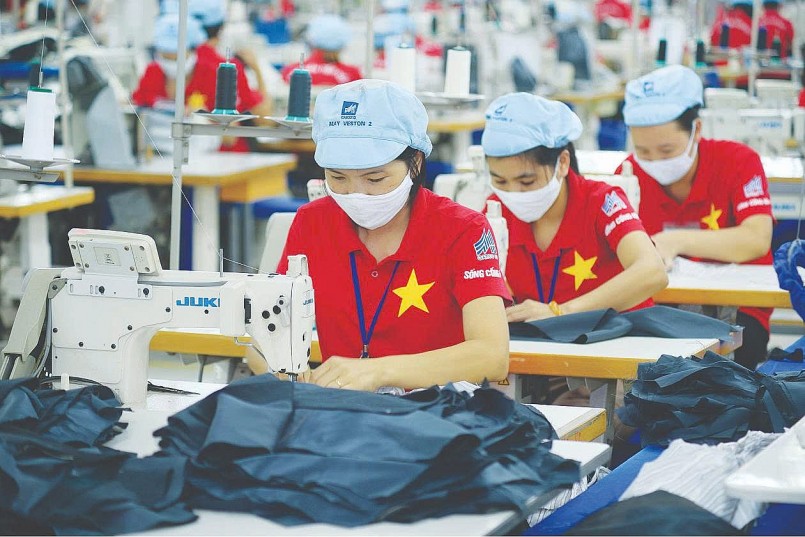 Ngành dệt may được xếp vào nhóm rủi ro cao bởi sử dụng nhiều lao động, chủ yếu là nữ
