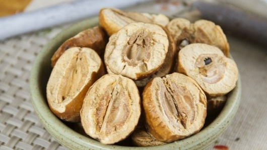 Xuyên luyện tử: Dược liệu giải trừ uất kết, trừ giun sán và cảnh báo độc tính