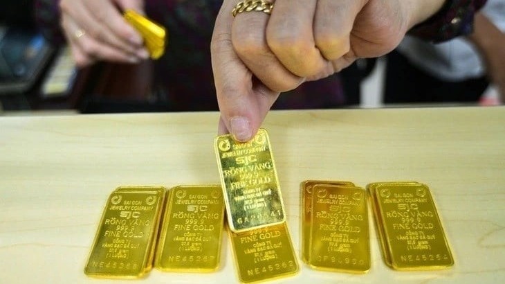 Giá vàng 25/10: Thế giới hồi phục nhẹ, trong nước lao dốc
