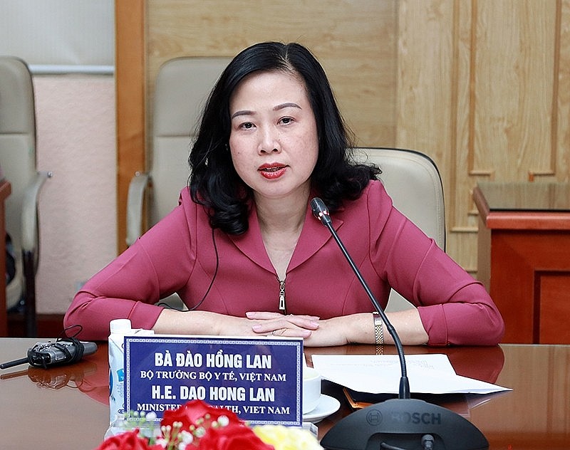 Bộ trưởng Bộ Y tế Đào Hồng Lan. Bộ trưởng Bộ Y tế Đào Hồng Lan.