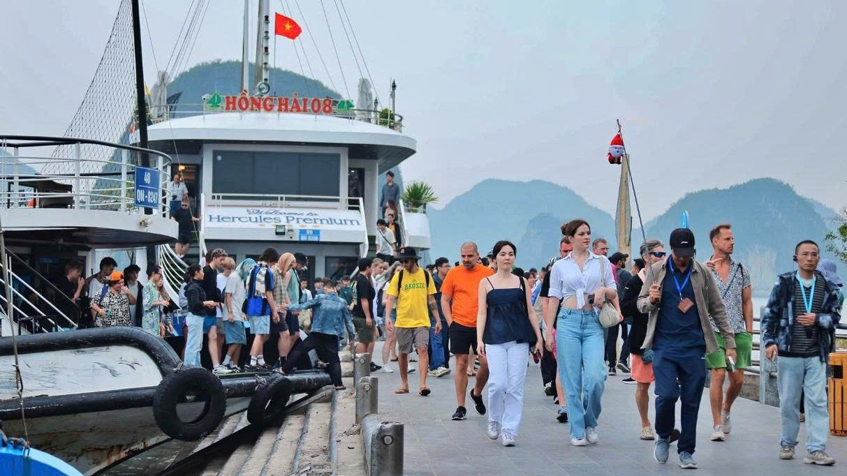 Du lịch Quảng Ninh bừng sức sống khi khách Trung Quốc trở lại