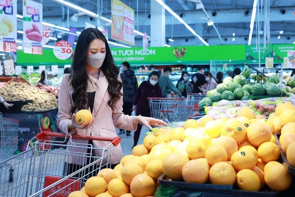 Phát triển thị trường bán lẻ Việt Nam: Giảm chi phí logistics và đẩy mạnh công nghệ số là then chốt Phát triển thị trường bán lẻ Việt Nam: Giảm chi phí logistics và đẩy mạnh công nghệ số là then chốt