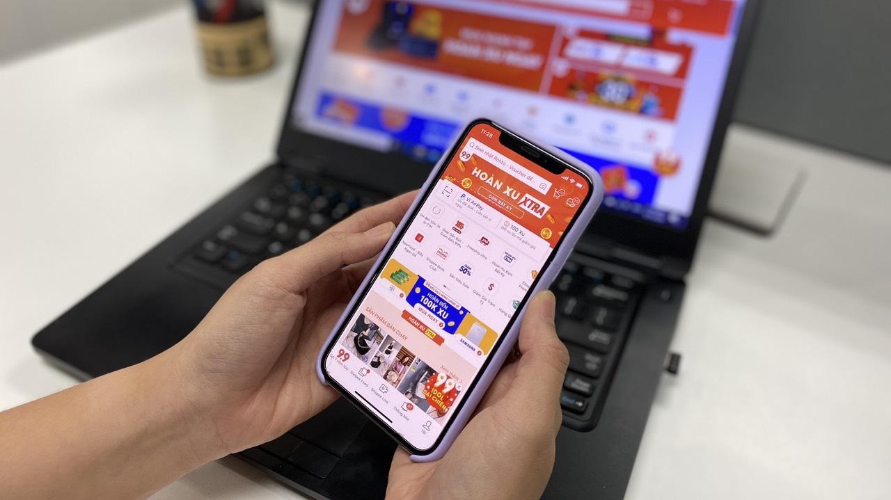 Thương mại điện tử bùng nổ: Làm sao để bảo vệ người tiêu dùng?