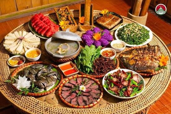 Nhứa Pho – Hương vị núi rừng Tây Bắc, ăn một lần nhớ mãi