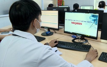 Bệnh án điện tử: Giảm gần nửa thời gian làm việc cho bác sĩ