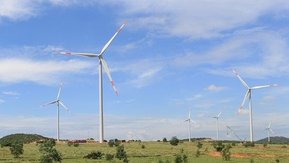 Đột phá phát triển hạ tầng: Không chỉ tăng tốc đầu tư mà còn cần đòn bẩy thể chế