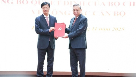 Ông Nguyễn Duy Ngọc giữ chức Bí thư Thành ủy Hà Nội