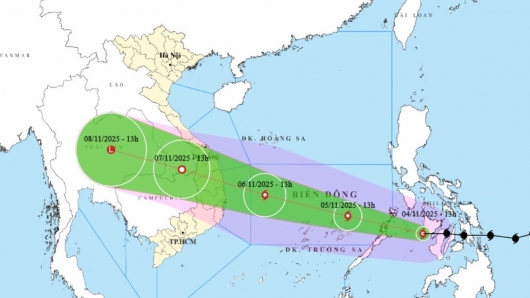 Bão Kalmaegi hướng về Nam Trung Bộ, Thủ tướng chỉ đạo 'ứng phó ở mức cao nhất'