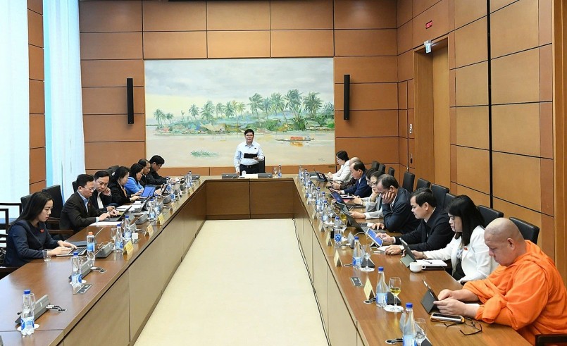 Quang cảnh phiên thảo luận Tổ 11 Quang cảnh phiên thảo luận Tổ 11