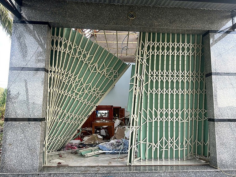 Hiện các địa phương vẫn đang tiếp tục rà soát, tổng hợp số liệu thiệt hại và tổ chức công tác khắc phục hậu quả. Hiện các địa phương vẫn đang tiếp tục rà soát, tổng hợp số liệu thiệt hại và tổ chức công tác khắc phục hậu quả.