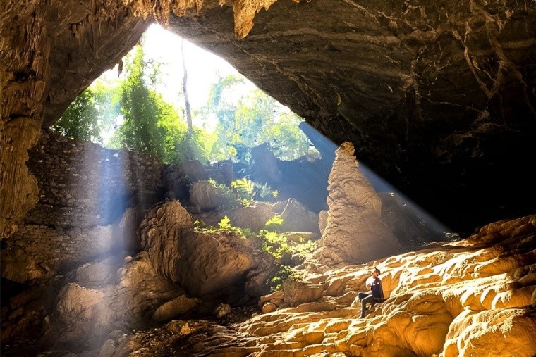 Động Ngườm Ngao - Kỳ quan 400 triệu năm giữa trời non nước Cao Bằng Động Ngườm Ngao - Kỳ quan 400 triệu năm giữa trời non nước Cao Bằng