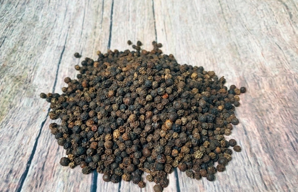 Giá tiêu hôm nay 10/11: Thị trường đi ngang, nông dân 