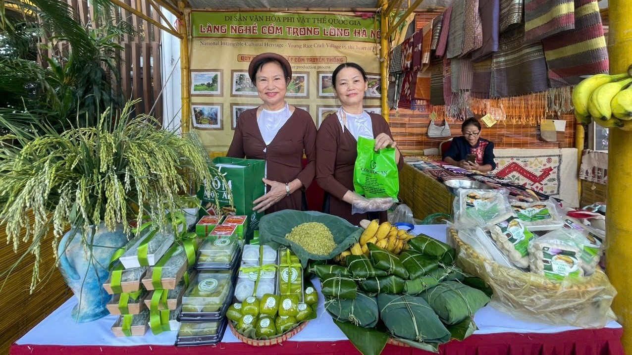 Mở đường tiêu thụ nông sản, sản phẩm làng nghề vươn ra thế giới