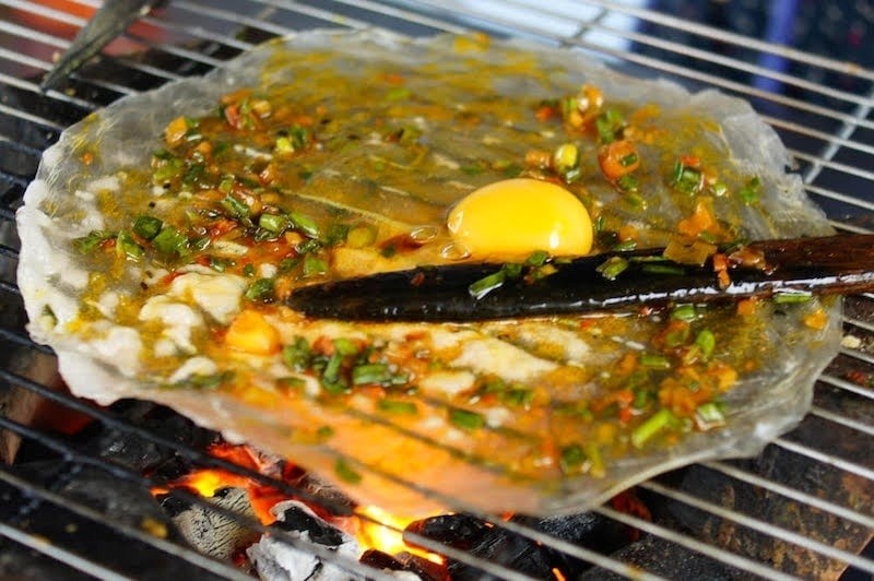 Bánh tráng nướng Đà Lạt - Tinh hoa ẩm thực xứ ngàn hoa
