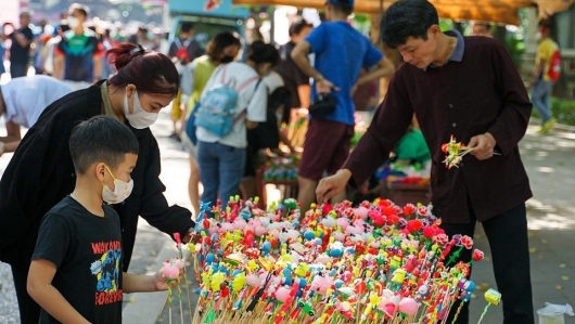 Khi tò he “lên mạng”: Nghề truyền thống Hà Nội bước vào thời số hóa