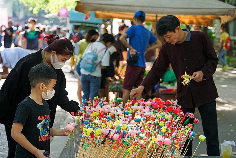 Khi tò he “lên mạng”: Nghề truyền thống Hà Nội bước vào thời số hóa