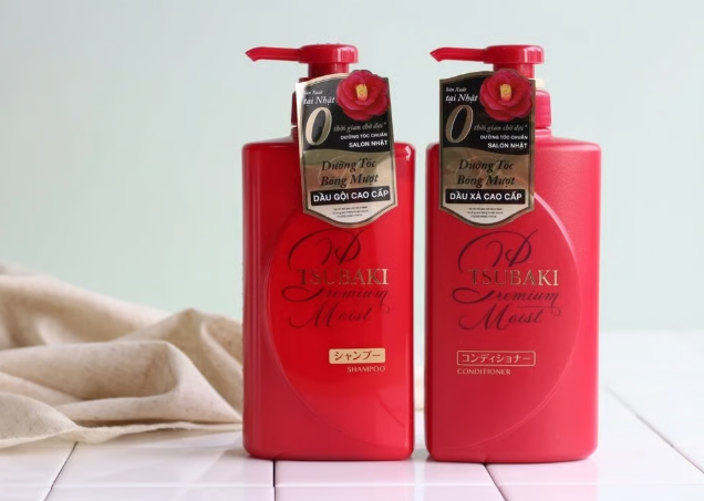 Sản phẩm Tsubaki Premium Moist & Repair. Sản phẩm Tsubaki Premium Moist & Repair.