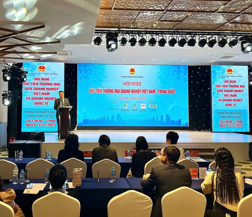 Kim ngạch thương mại Việt – Trung 10 tháng vượt 208 tỷ USD