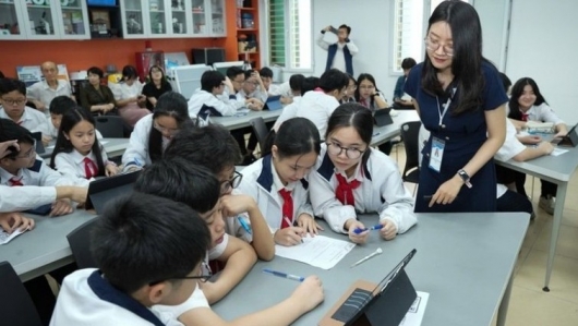 Góp ý Dự thảo Văn kiện Đại hội XIV của Đảng: Giáo dục cần trở thành một hệ sinh thái tri thức mở