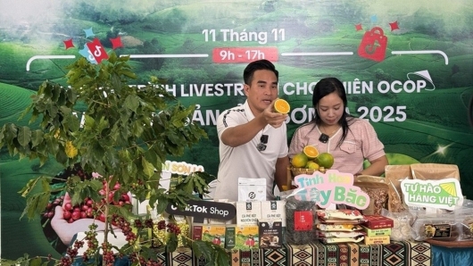 OCOP bùng nổ nhờ sức mạnh livestream