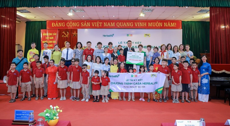 Herbalife Việt Nam tiếp tục triển khai chương trình Casa Herbalife giai đoạn 2025-2026 hỗ trợ bữa ăn dinh dưỡng hằng ngày cho hơn 3.000 người có hoàn Herbalife Việt Nam tiếp tục triển khai chương trình Casa Herbalife giai đoạn 2025-2026 hỗ trợ bữa ăn dinh dưỡng hằng ngày cho hơn 3.000 người có hoàn