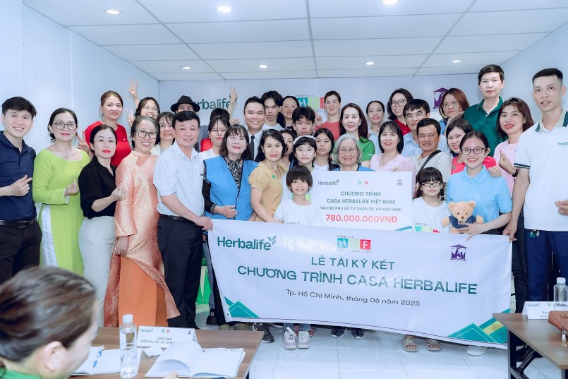 Herbalife Việt Nam tiếp tục triển khai chương trình Casa Herbalife giai đoạn 2025-2026 hỗ trợ bữa ăn dinh dưỡng hằng ngày cho hơn 3.000 người có hoàn Herbalife Việt Nam tiếp tục triển khai chương trình Casa Herbalife giai đoạn 2025-2026 hỗ trợ bữa ăn dinh dưỡng hằng ngày cho hơn 3.000 người có hoàn