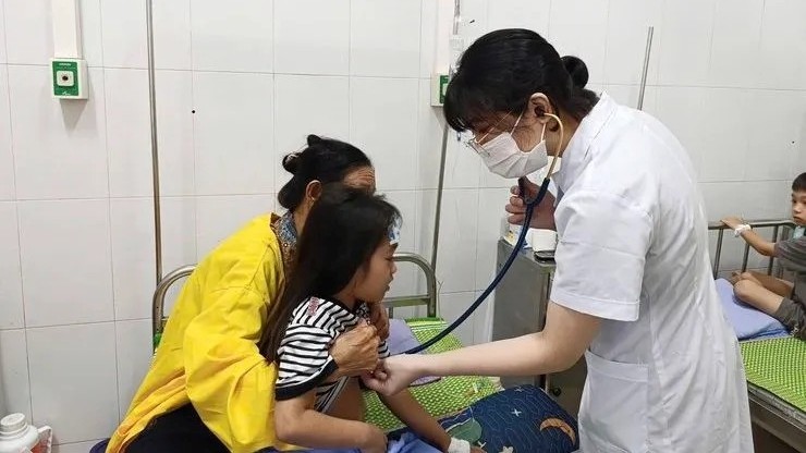 Bộ Y tế cảnh báo bùng phát dịch cúm mùa, số ca mắc tăng vọt