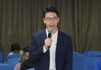 Góp ý dự thảo văn kiện Đại hội XIV của Đảng: Xem tri thức và dữ liệu là tài sản quốc gia