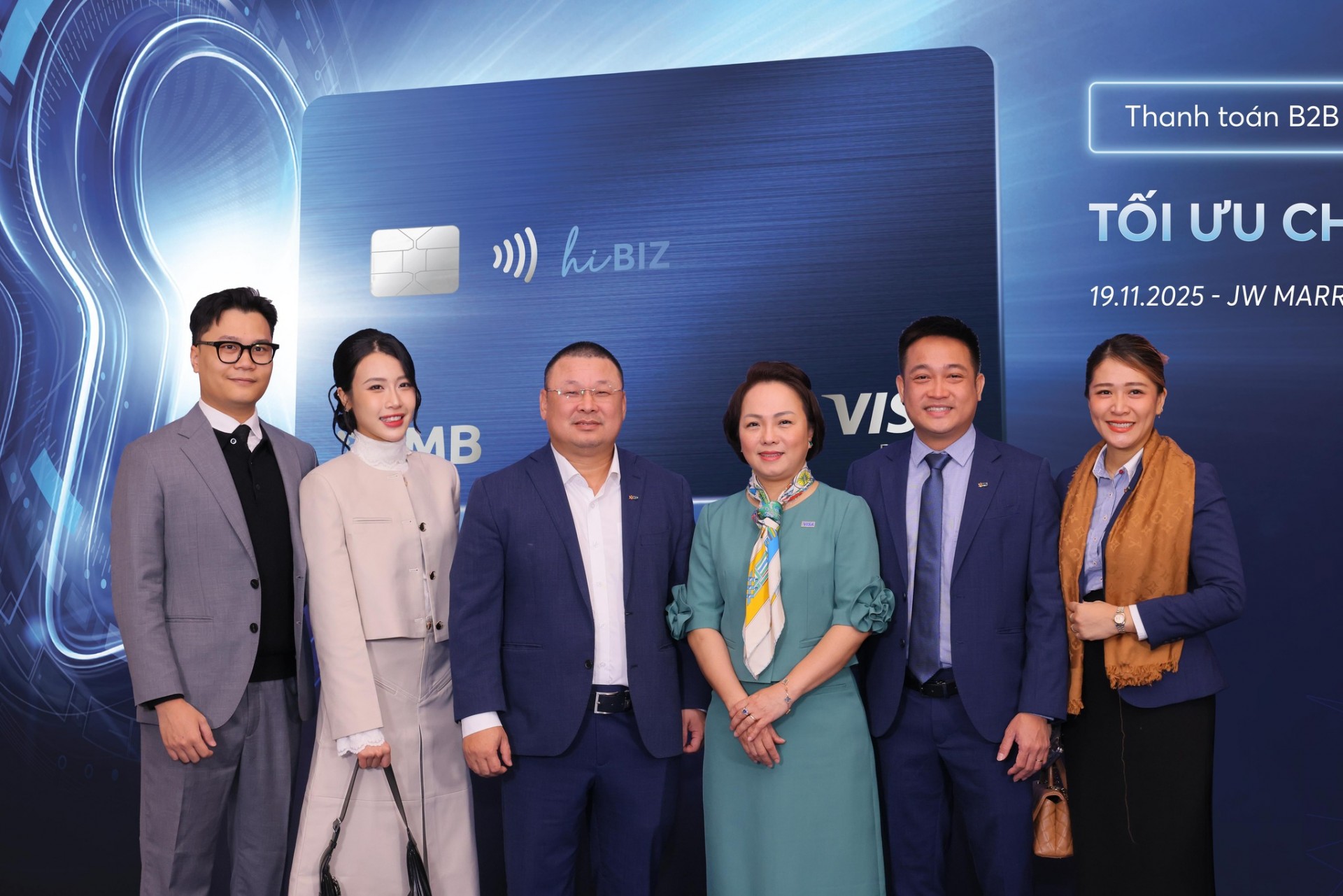 MB giới thiệu thẻ doanh nghiệp MB Visa Hi BIZ thông minh: Quản trị tinh gọn, giao thương quốc tế