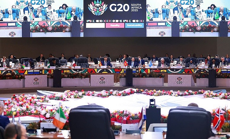 Sự tham gia của đoàn đại biểu cấp cao Việt Nam do Thủ tướng Chính phủ Phạm Minh Chính dẫn đầu đã đóng góp tích cực vào thành công chung của hội nghị, đồng thời làm nổi bật hình ảnh một Việt Nam năng động, vươn lên mạnh mẽ, chủ động, tích cực đóng góp cho hòa bình, hợp tác và phát triển tại khu vực và thế giới - Ảnh: VGP/Nhật Bắc