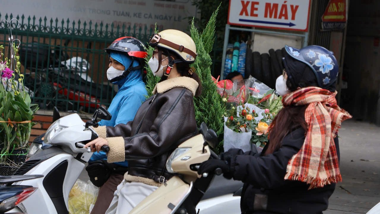 Bắc Bộ sắp rét đậm dưới 10 độ, miền Trung cảnh báo mưa lớn và sạt lở đất