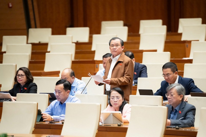 Đại biểu Nguyễn Tâm Hùng – Đoàn ĐBQH Tp. Hồ Chí Minh