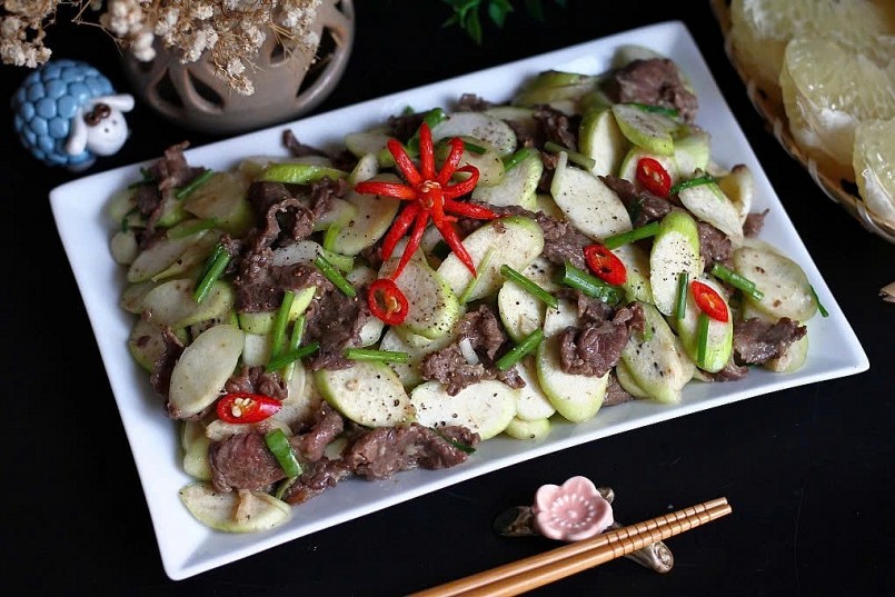 Về Ninh Bình tìm mua "bỏ trong nước": Giá 25.000 đồng/bó, chế biến món gì cũng bổ