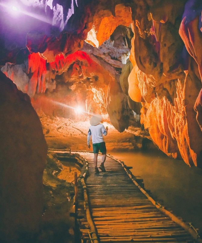 Khám phá vẻ đẹp động Vái Giời - chốn bồng lai tiên cảnh ở Ninh Bình Khám phá vẻ đẹp động Vái Giời - chốn bồng lai tiên cảnh ở Ninh Bình