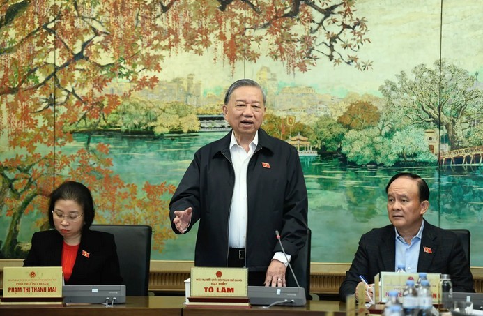 Tổng Bí thư Tô Lâm phát biểu thảo luận tại tổ