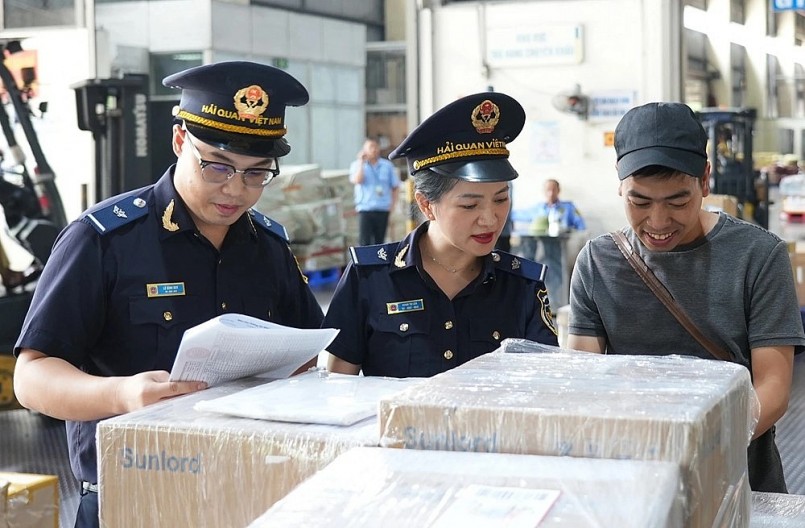 Thu ngân sách của Hải quan Khu vực I đạt gần 40.000 tỷ đồng, vượt dự toán hơn 20%