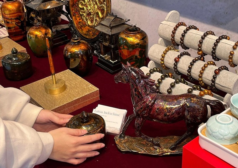 (Sản phẩm trưng bày của La Toa Heritage)