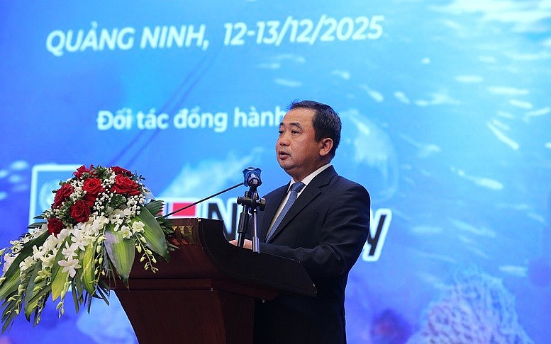 Kinh tế biển xanh Việt Nam: Tư duy tiên phong và yêu cầu hoàn thiện chính sách Kinh tế biển xanh Việt Nam: Tư duy tiên phong và yêu cầu hoàn thiện chính sách