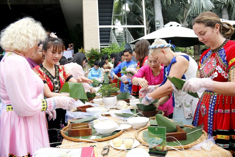 Du lịch Việt Nam đã phục hồi, nhưng đã sẵn sàng cho tăng trưởng xanh? Du lịch Việt Nam đã phục hồi, nhưng đã sẵn sàng cho tăng trưởng xanh?