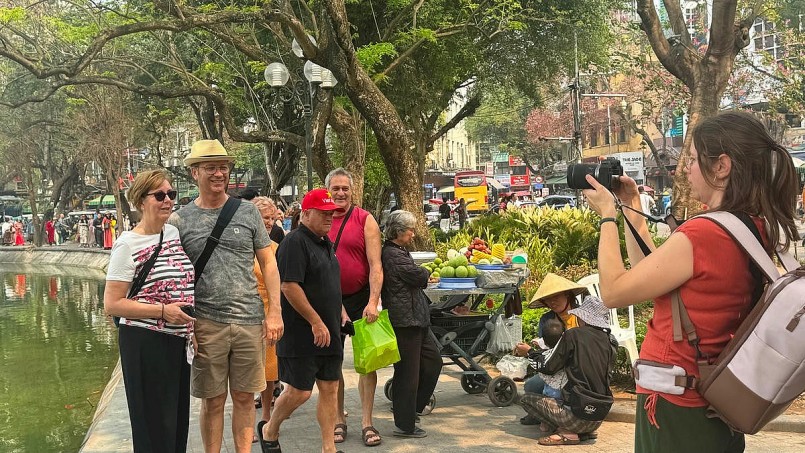 Du lịch Việt Nam đã phục hồi, nhưng đã sẵn sàng cho tăng trưởng xanh? Du lịch Việt Nam đã phục hồi, nhưng đã sẵn sàng cho tăng trưởng xanh?