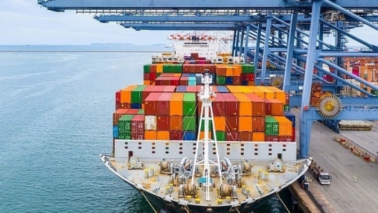 Xuất khẩu việt nam trước thách thức "xanh hóa": Chuyển dịch tất yếu từ chiều rộng sang chiều sâu