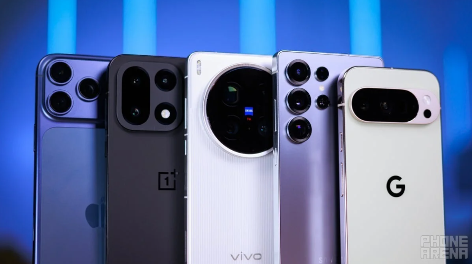 Khan hiếm bộ nhớ toàn cầu: Smartphone RAM 4GB tái xuất