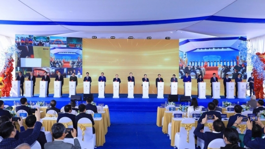 Hà Nội khởi công dự án đầu tư xây dựng trục đại lộ cảnh quan Sông Hồng