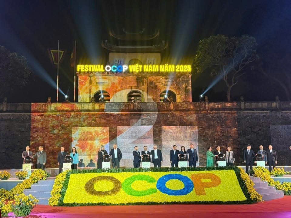 Festival OCOP Việt Nam 2025 chính thức khai mạc tối ngày 20/12/2025.
