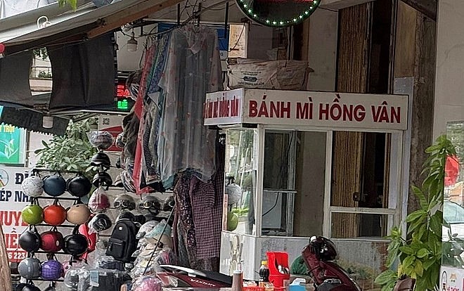 Bánh mì Hồng Vân khá nổi tiếng ở Quảng Ngãi. Ảnh: Viên Nguyễn