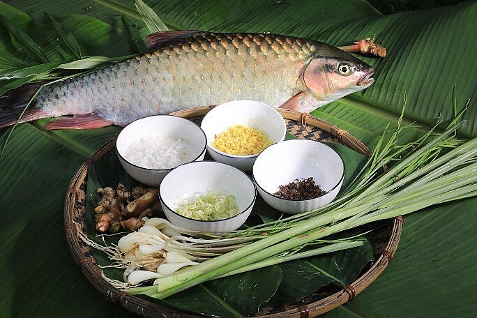 Từ cá tiến Vua đến đặc sản “ngũ quý hà thủy” giá cao ngất