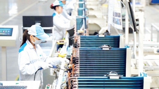 Kỳ tích xuất khẩu 2025 đến từ công nghiệp chế biến và nông sản