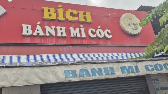 Ngộ độc bánh mì liên tiếp: Lỗ hổng lớn trong quản lý thức ăn đường phố